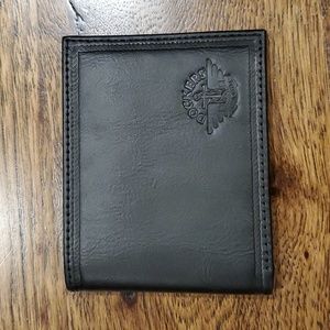 Mens Dockers black bifold wallet